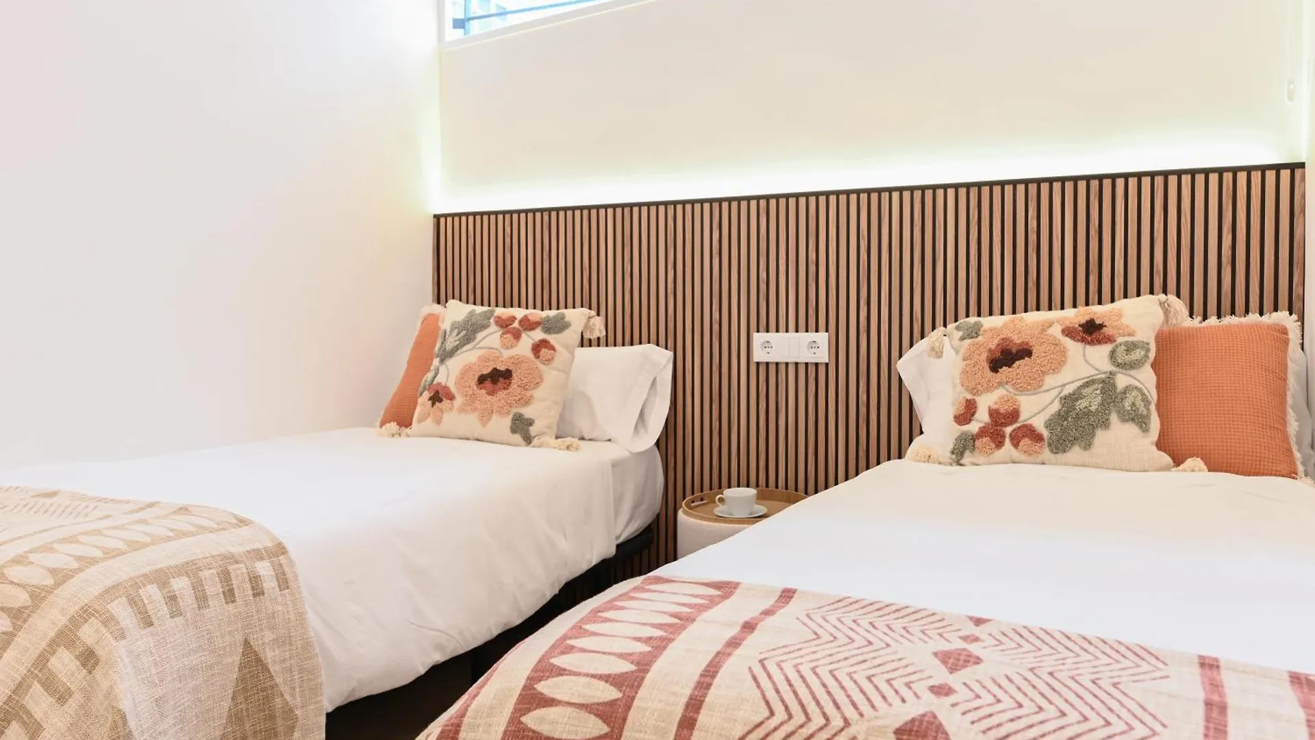 Alohamundi Curtidurias Apartment Seville
