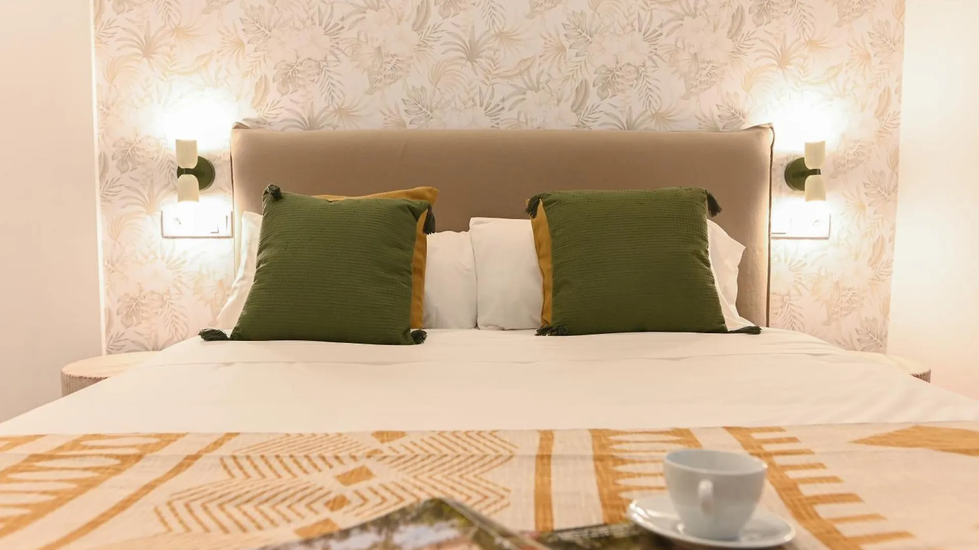 Alohamundi Curtidurias Apartment Seville 0*,